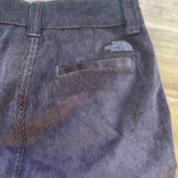 corduroy cargo utility pants - coal brown color. Size 8 regular women’s - Picture 5 of 6